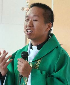 Polski Kościół otwiera się na imigrantów. Jest msza, a potem herbata i ciasteczka