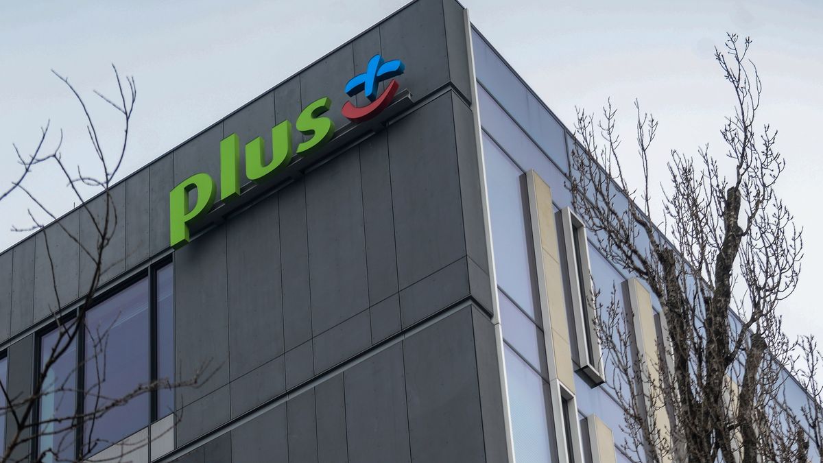 Konsumenci, których dotyczy sprawa opłat za video streaming, mogą powołując się na decyzję UOKiK, składać reklamacje