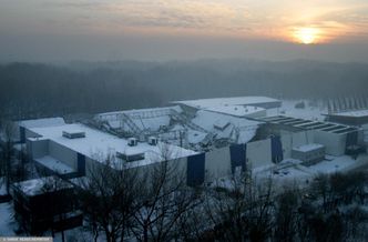 Skarb Państwa zawarł ugodę z rodzinami ofiar katastrofy hali MTK. Wypłaci im pieniądze