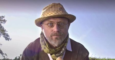 Biedronka szykuje gotowanie na żywo. W roli głównej "kucharz" znany z kabaretu