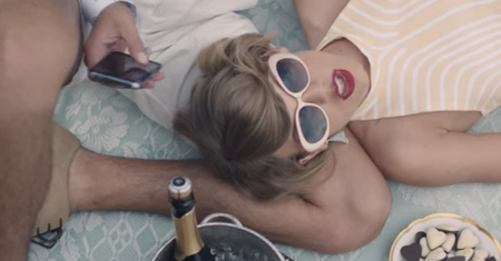 Rozpoznasz teledyski Tylor Swift na zdjęciach? Udowodnij!