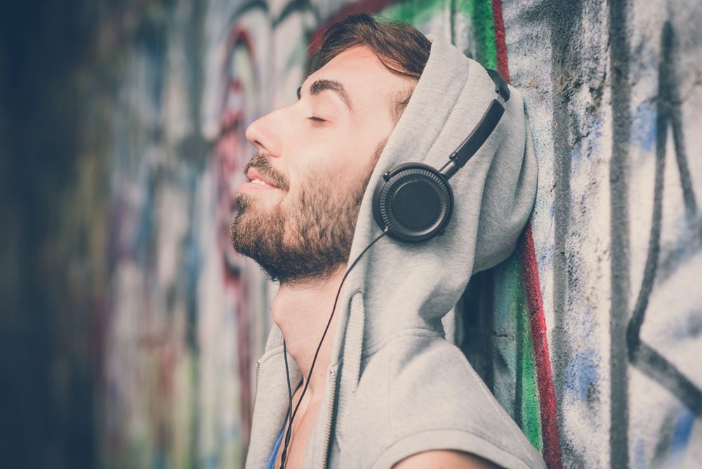 Potrafisz dopasować artystę do jego albumu? Udowodonij!