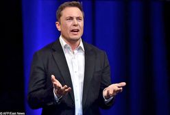 Musk skasował konta SpaceX i Tesli. Wystarczyła zaczepka internauty