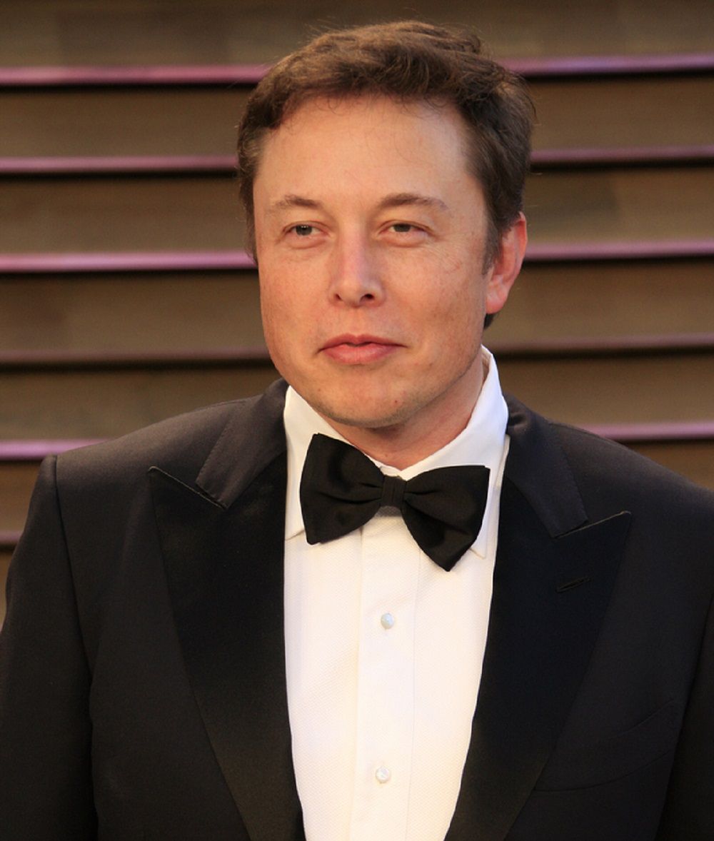 Elon Musk realizuje plan. SpaceX umieści na orbicie 42 tys. mikrosatelitów kosmicznego Internetu