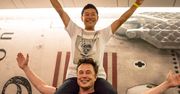 SpaceX zabierze go w kosmos. Na Twitterze rozdaje pieniądze