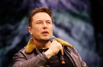 Elon Musk zwolni 10 proc. załogi. 577 osób straci pracę
