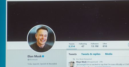 Elon Musk wrócił na Twittera. Szef Tesli i SpaceX wytrzymał bez serwisu ponad trzy doby