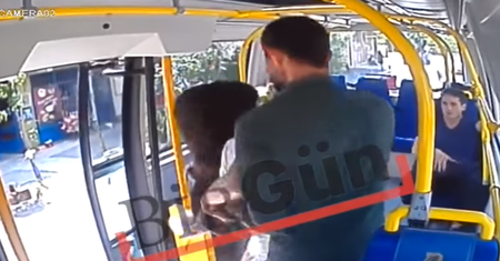 Brutalny atak w tramwaju. Uderzył kobietę w twarz i uciekł