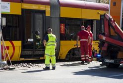 Na rondzie Radosława wykoleił się tramwaj. Spore utrudnienia w Warszawie