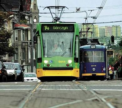 Wielka parada tramwajowo-autobusowa w Poznaniu