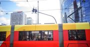 Łódź. 3-letni chłopiec przytrzaśnięty przez drzwi tramwaju