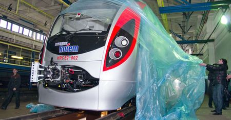 Tramwaje Hyundai Rotem przewiozą Warszawiaków. Miasto rozstrzygnęło przetarg