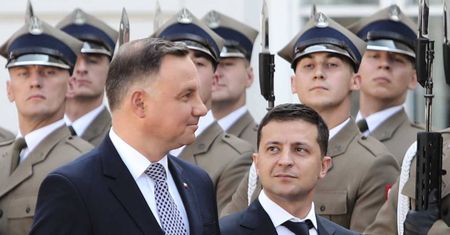 Donald Trump złożył ofertę nie do odrzucenia? Prezydent Zełenski w trudnej sytuacji