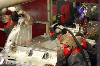 Produkcja przemysłowa pozytywnie zaskakuje. W lutym wzrosła o prawie 5 procent