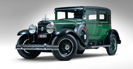 Cadillac V8 "Al Capone" Town Sedan