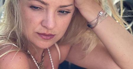 Barbara Kurdej-Szatan emocjonalnym wpisem pozbawiła pracy nie tylko siebie. Kto jeszcze na tym ucierpiał? Aktorzy nie ukrywają żalu