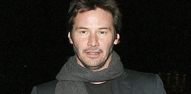 Keanu Reeves rzuca palenie