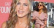 Jennifer Aniston w seksownej mini spaceruje z psem. Prawie 4 miliony ludzi oszalało na widok tego zdjęcia