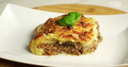 Zapiekanka francuska pod ziemniaczanym purée