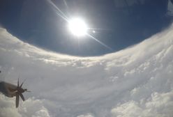 Huragan Dorian. Ekipa łowców huraganów wleciała w samo oko żywiołu. Zrobili zdjęcia