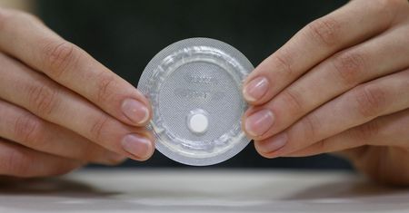 Kobiety obeszły zakaz rządu. Receptę na pigułkę "dzień po” zamawiają przez internet