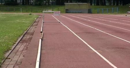 We Wrocławiu zamknięto jedyny lekkoatletyczny stadion w mieście.