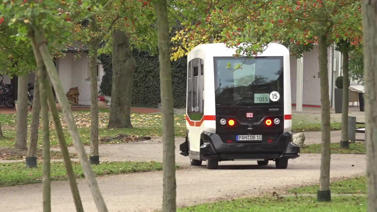 W Niemczech uruchomiono pierwszy autobus bez kierowcy