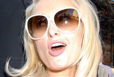 Paris ratuje świat z kryzysu!