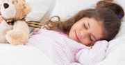 Nieregularny sen dzieci to gorsze wyniki w nauce