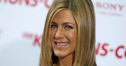 Technofob Jennifer Aniston