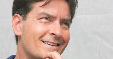 Charlie Sheen po terapii idzie na emeryturę