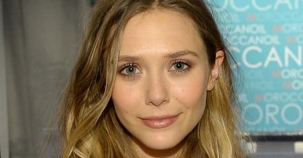 Naga Elizabeth Olsen nie jest sexy