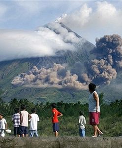 Wulkan Mayon grozi erupcją