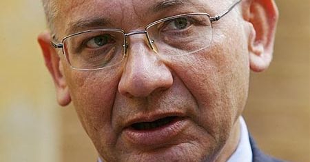 Dorn: PO szukała "haków" na Dąbrowskiego