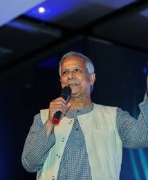 Muhammad Yunus: 1/3 populacji świata nie ma dostępu do kredytu