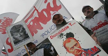 Zadyma i protest w Poznaniu; związkowiec w szpitalu