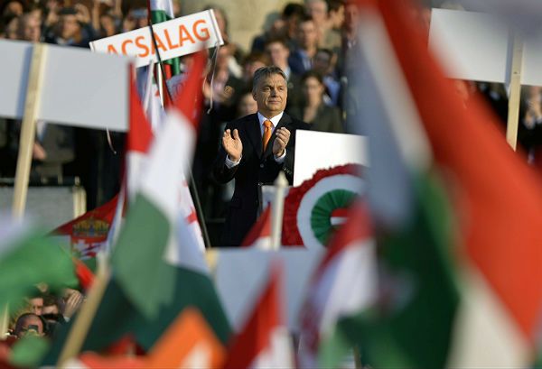 Viktor Orban o UE: kto nie siedzi przy stole, ten trafi do jadłospisu