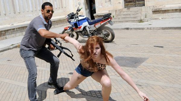 Protest Femen w Tunisie