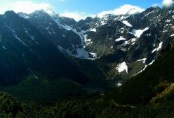 W Tatrach załamanie pogody. Spadł pierwszy śnieg