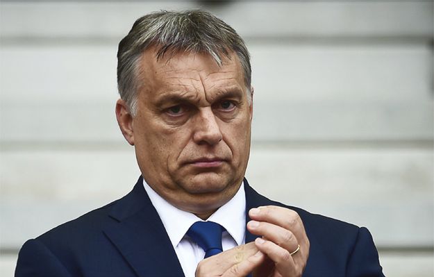 Viktor Orban proponuje internować wszystkich uchodźców w jednym obozie. Na wyspie poza Unią Europejską