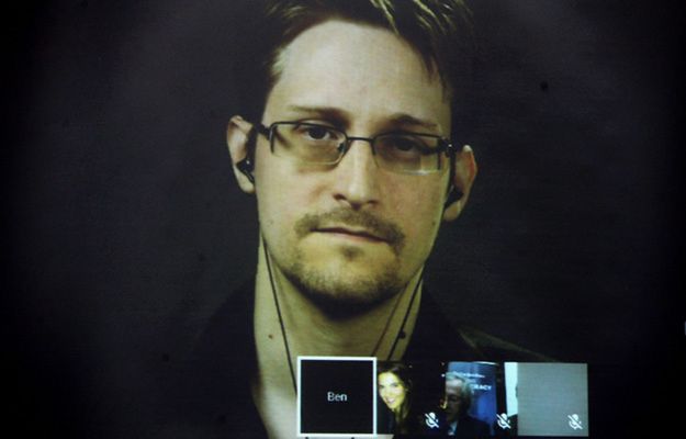 Edward Snowden może zostać w Rosji na dłużej