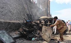 Samobójczy zamach bombowy w Jemenie. Są zabici i ranni