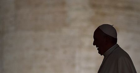 Papież usunął z urzędu kontrowersyjnego biskupa brazylijskiego