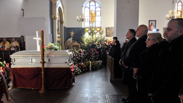 Msza św. podczas uroczystości pogrzebowych Łukasza Urbana