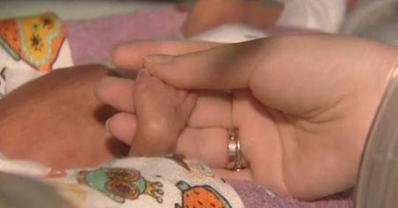 Rodzice wcześniaków będą mogli odwiedzać swoje dzieci. Centrum Zdrowia Matki Polki zmienia zasady