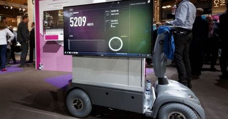 Ericsson ma pierwszy telefon 5G - waży 150 kg