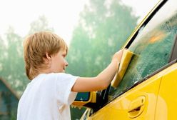 Często robią to dzieci. Zarabiają czy wyłudzają?