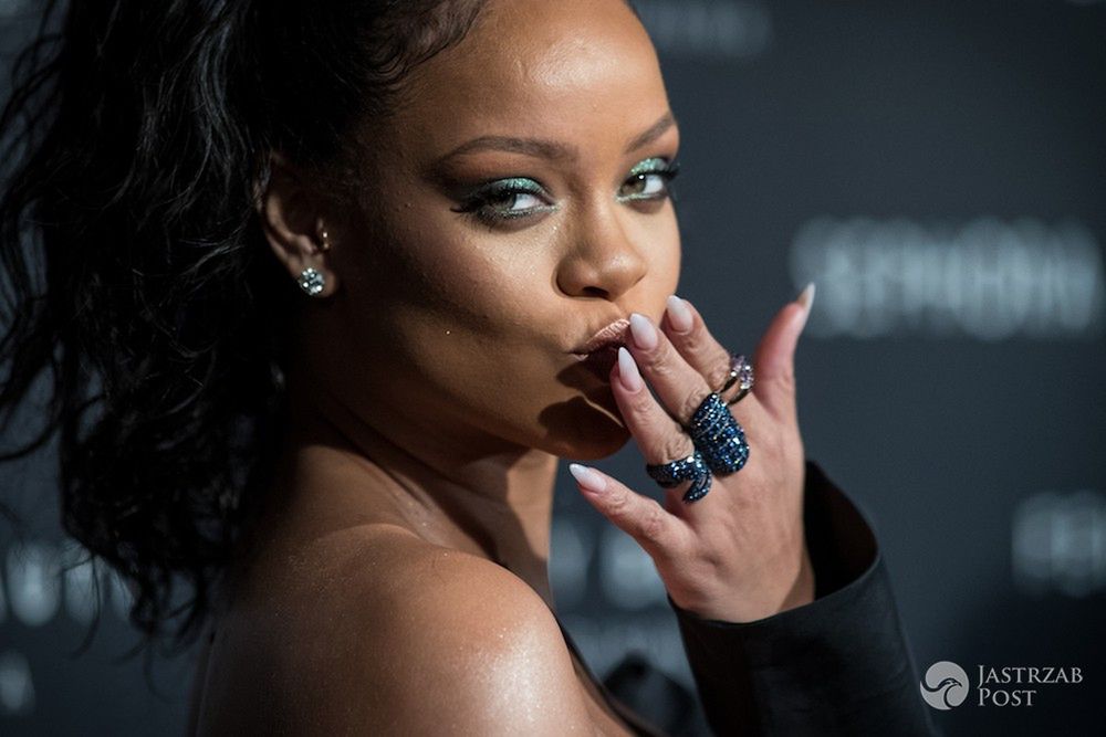 Rihanna na prezentacji swoich kosmetyków