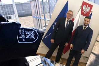 Niemal 30 tys. osób najpóźniej jutro musi dostać podwyżki. Patryk Jaki obiecał