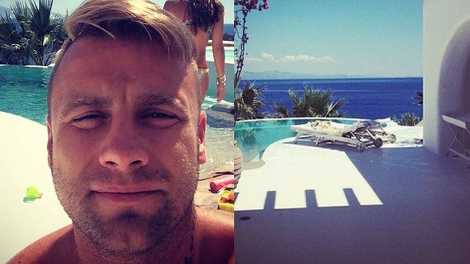 Artur Boruc

Fotografia: screen z Instagram.com